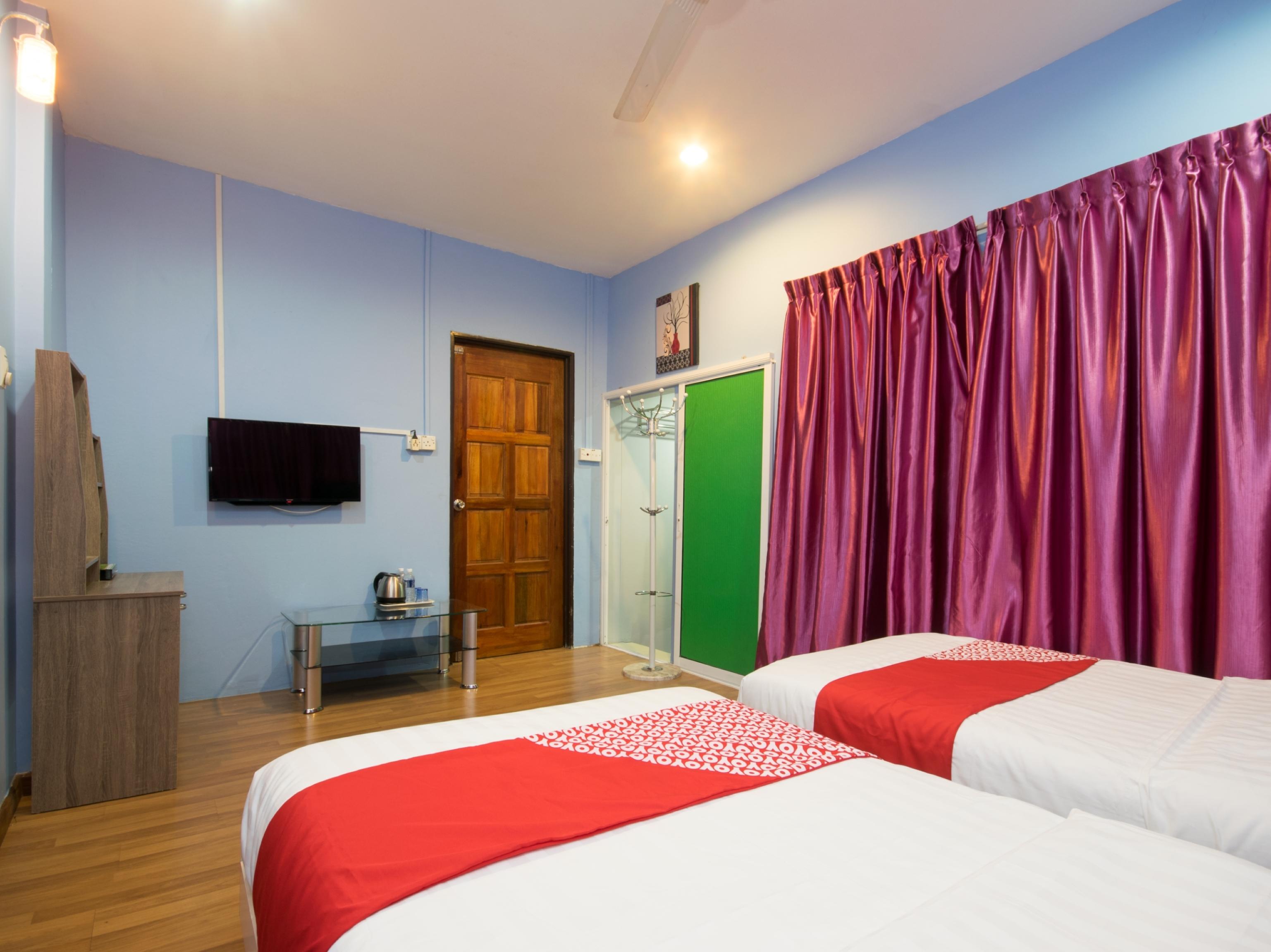 Borneo Inn Kota Kinabalu Exterior foto